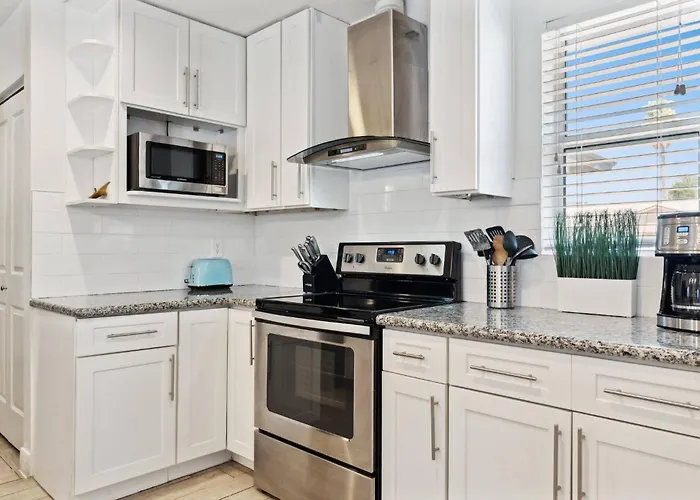 Holiday home Family Getaway Near Dining+entertainment!