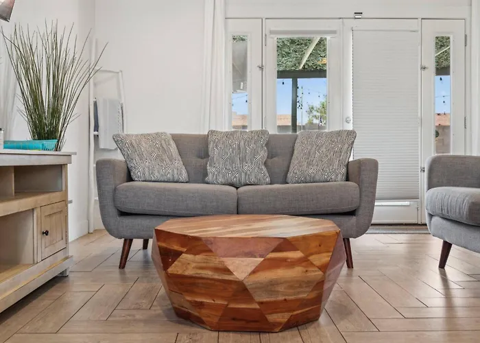 Family Getaway Near Dining+entertainment! * Chandler